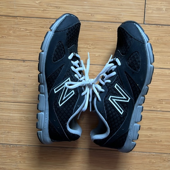 New Balance 635 - Picture 4 of 6